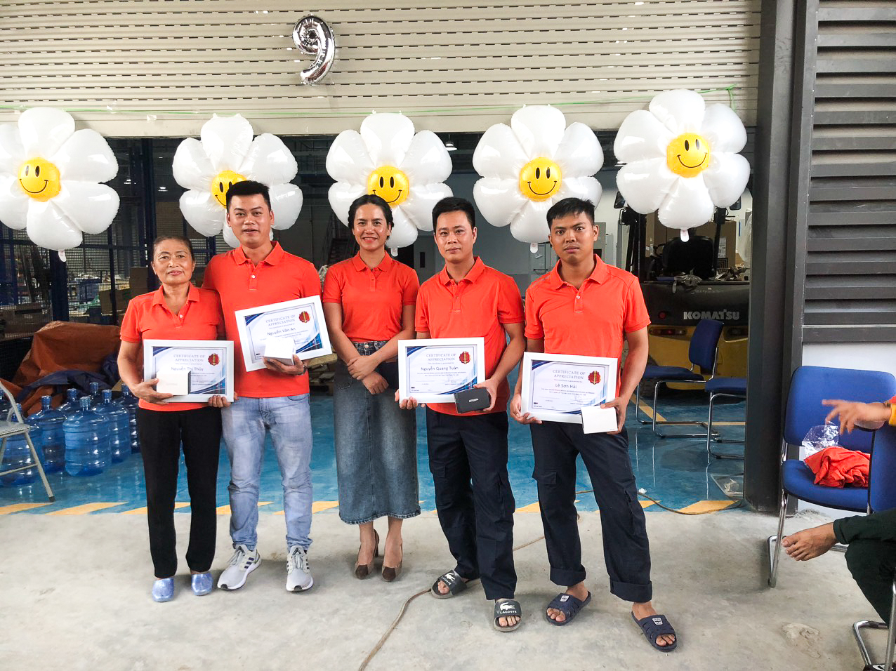 1-royal-van-der-leun-certificate-vietnam-5-years-employees-2