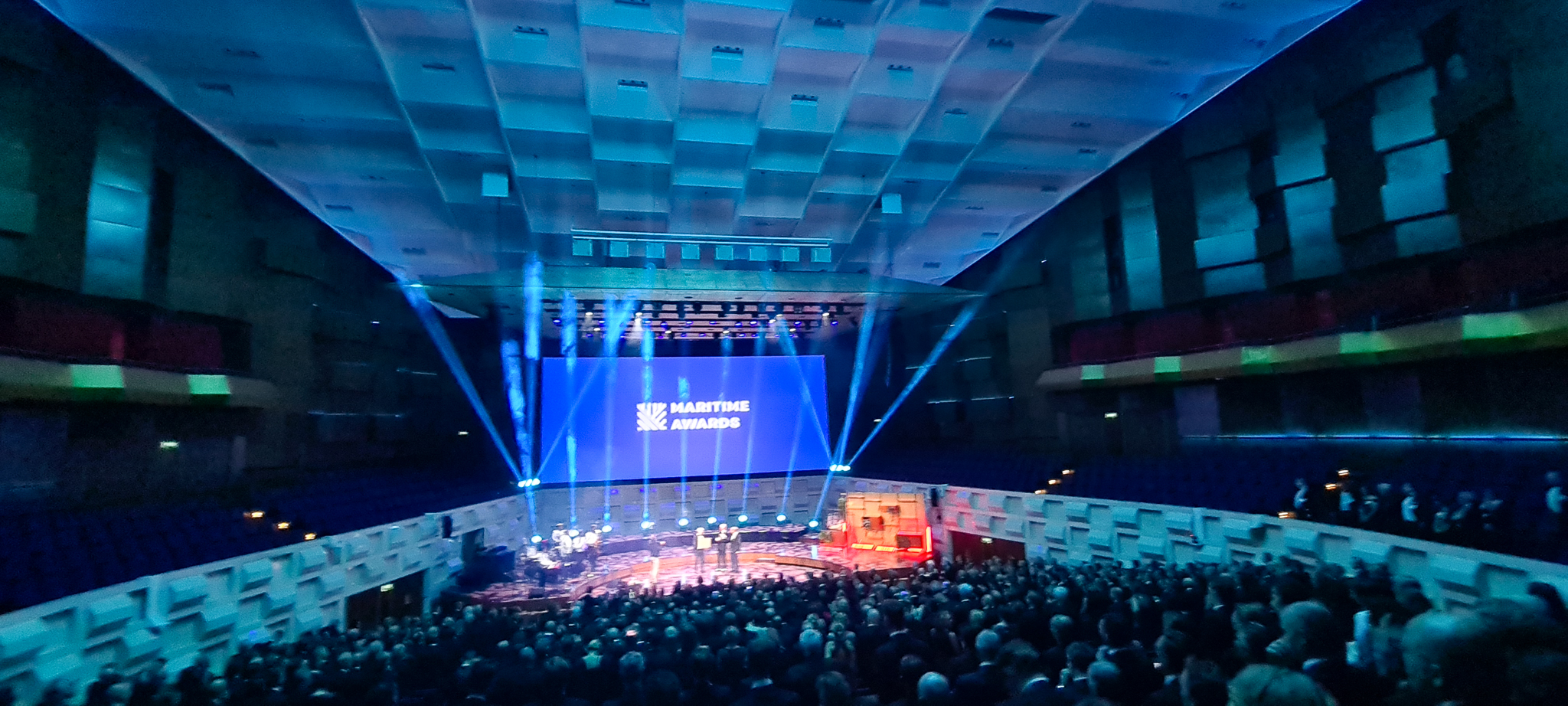 2-royal-van-der-leun-maritime-awards-gala-2022-congratulations-de-doelen-rotterdam