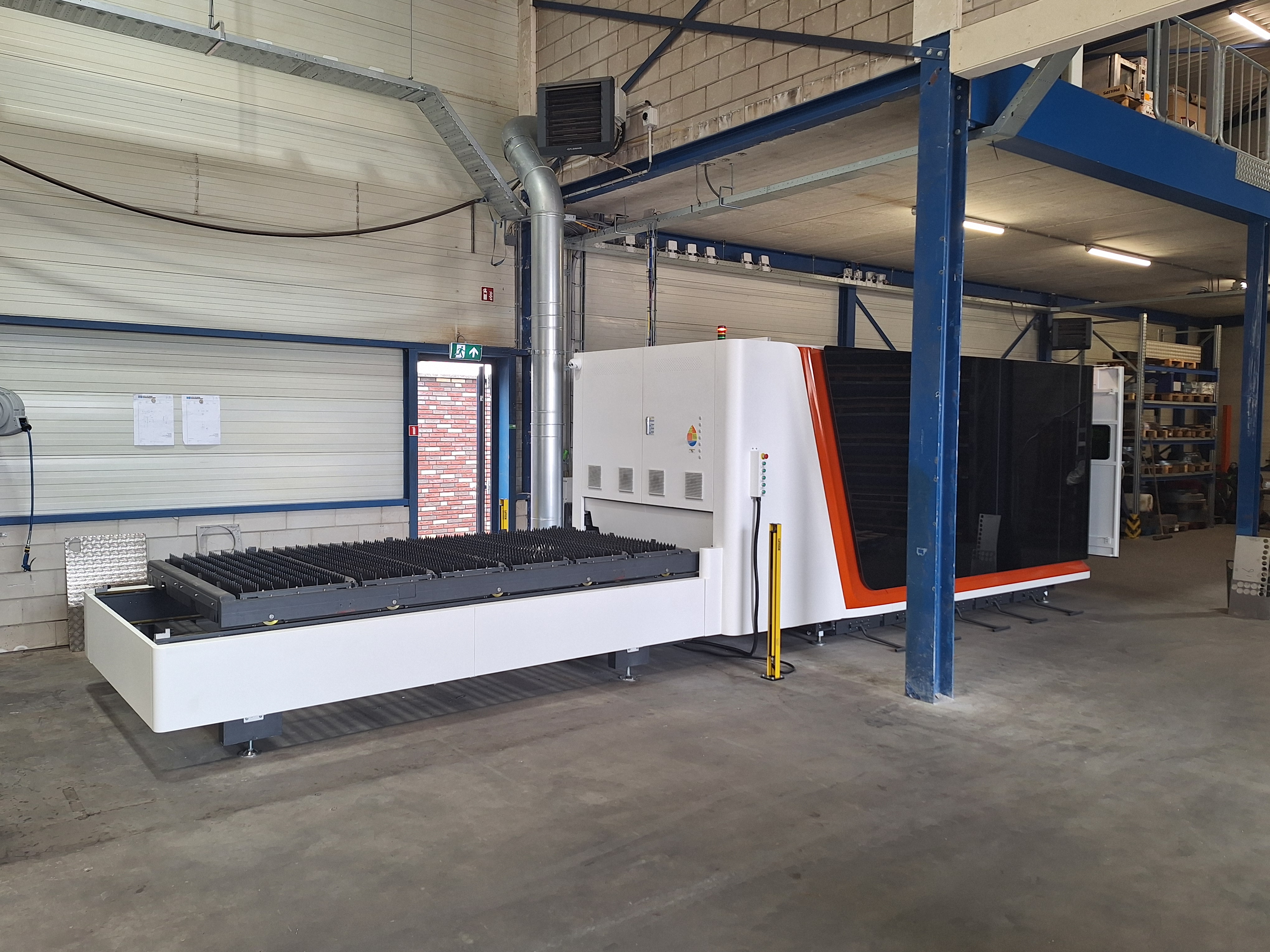 bodor-laser-p3-20-kw-metaalbewerking-snijmachine-10-