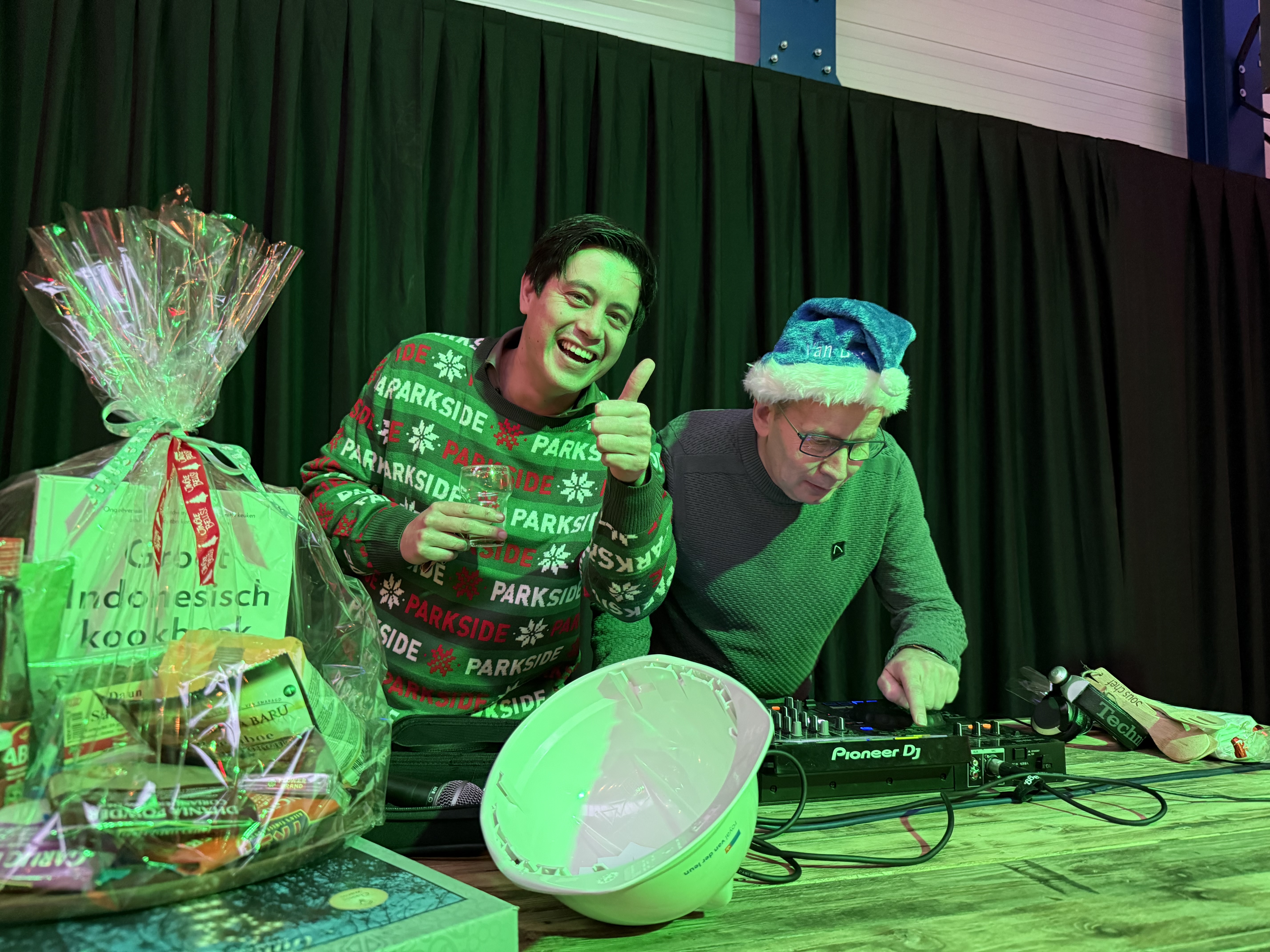 royal-van-der-leun-kerstfeest-christmas-party-2025-13-