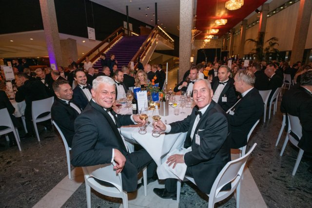 1 - maritiem gala 2021 - royal van der leun - europort - maritime awards - Diner - ronde tafels - pr