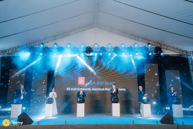 1 - Van der Leun Vietnam opening office and workshop - 10 years - haiphong-2