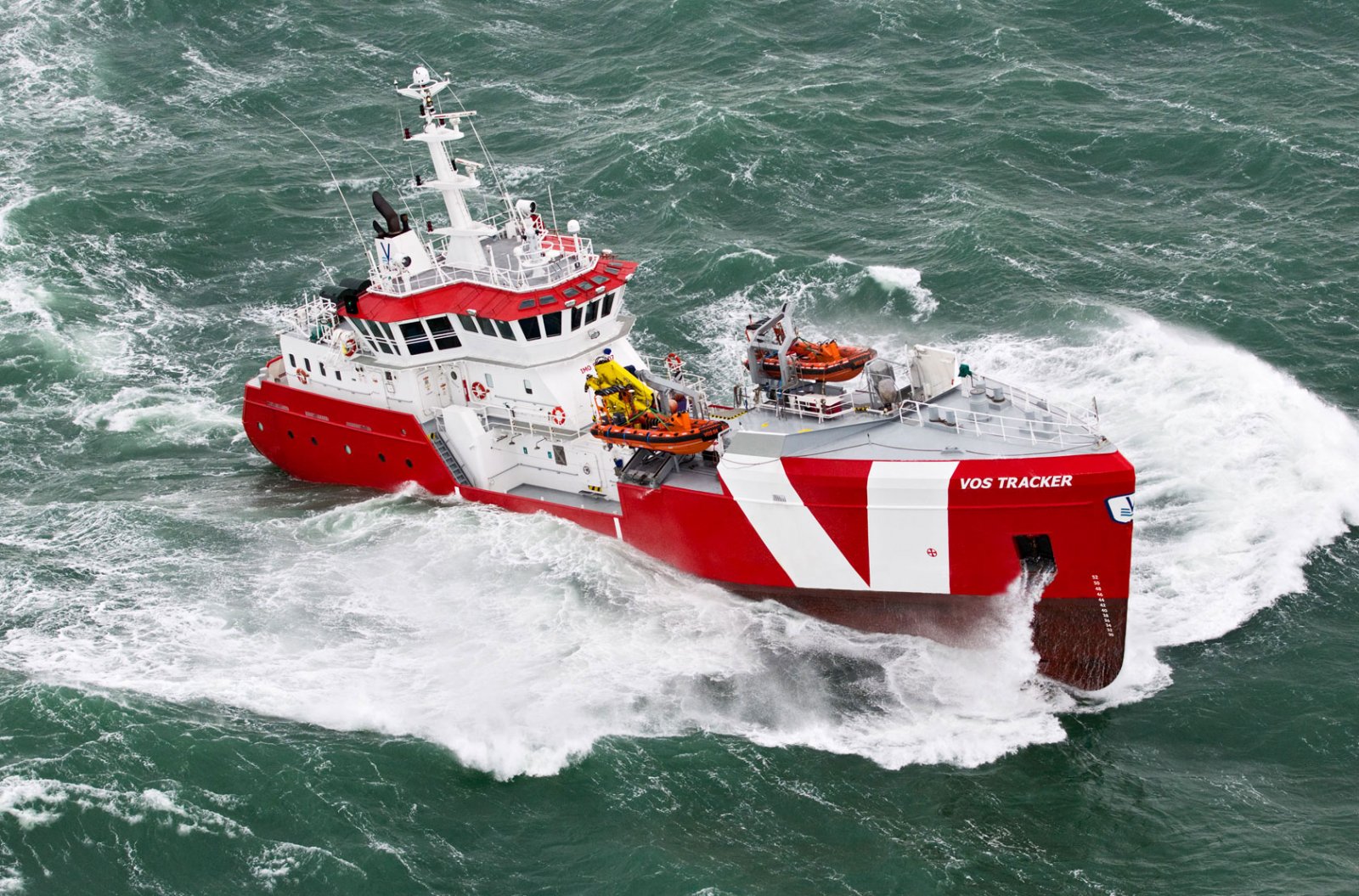 van-der-leun-header-standby-vessel